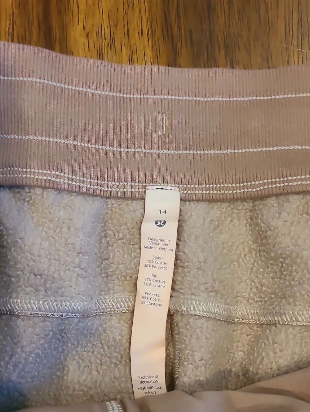 Lululemon Scuba joggers Size 14